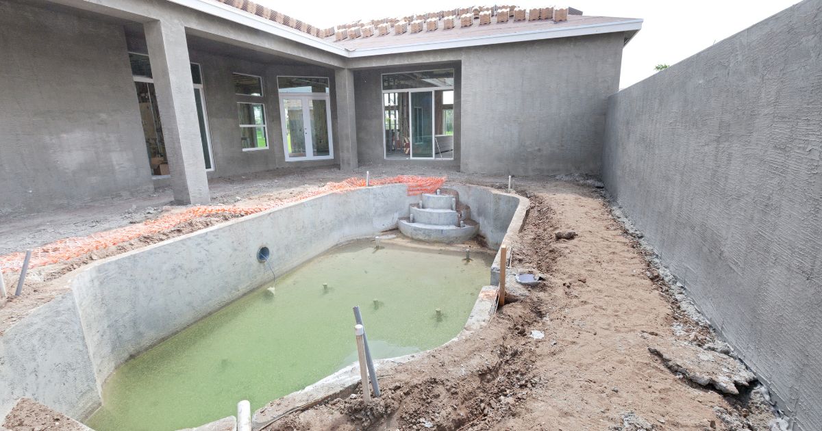 coûts rénovation piscine silico-marbreux