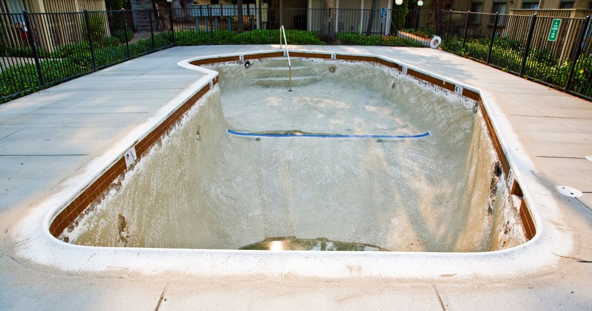 rénovation piscine durable silico-marbreux